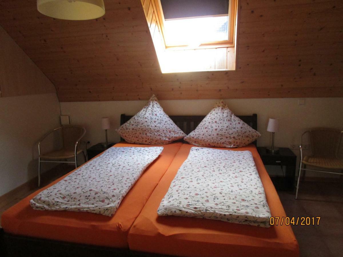 Ferienwohnung Hueck Lind  Zewnętrze zdjęcie